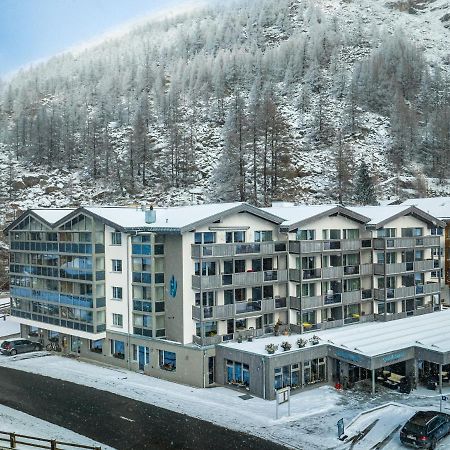 Hotel Kristall Saas-Almagell Exteriér fotografie