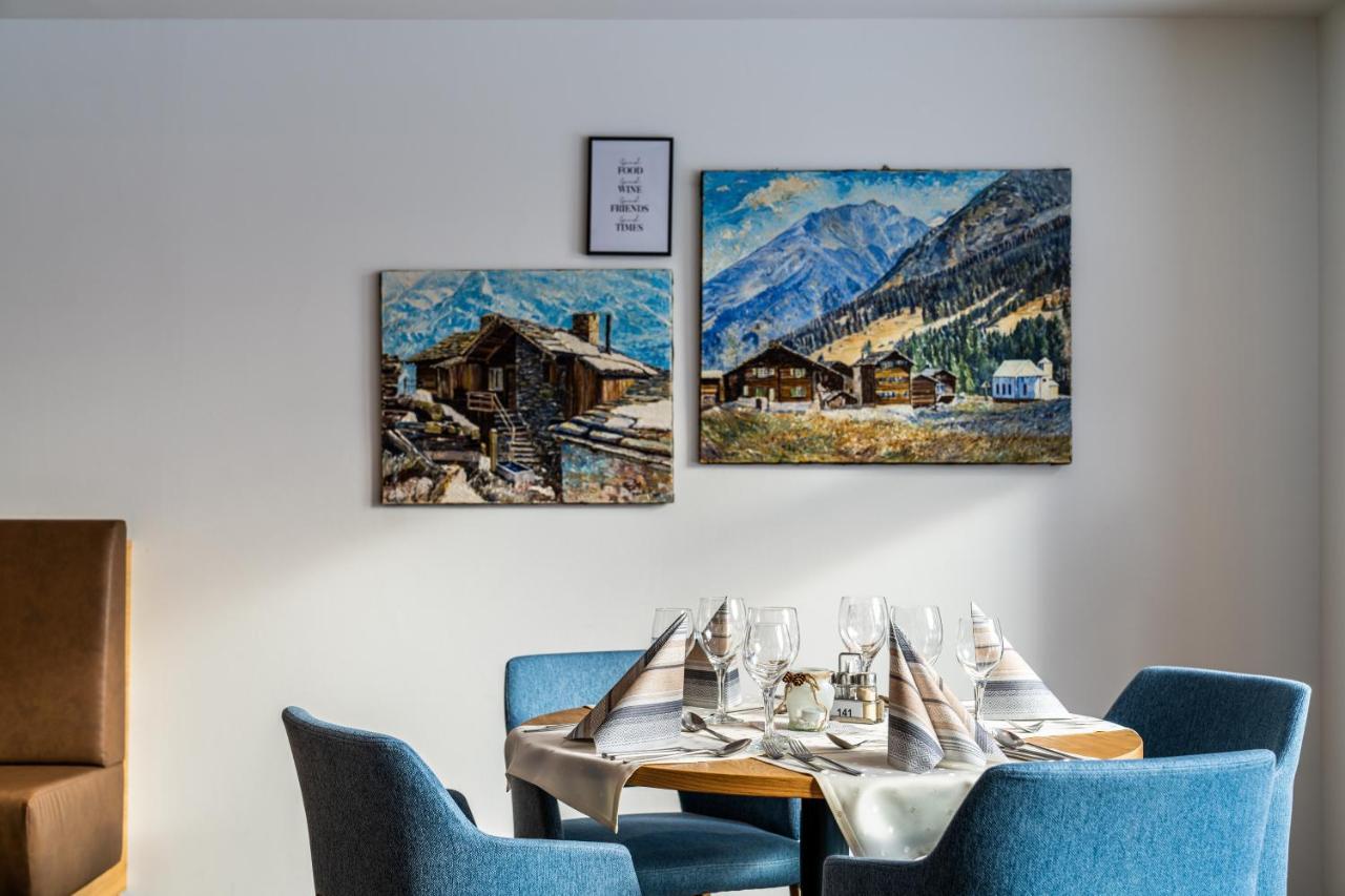 Hotel Kristall Saas-Almagell Exteriér fotografie