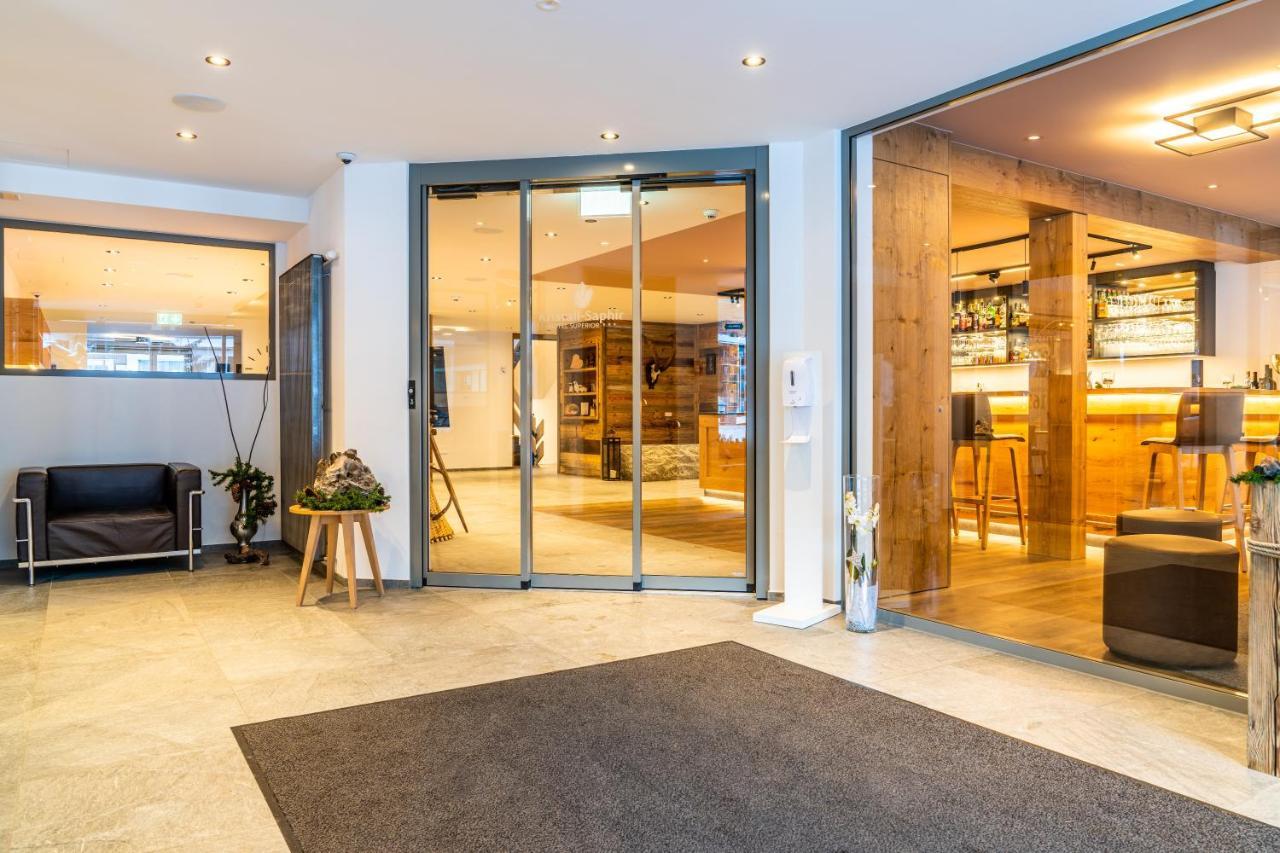 Hotel Kristall Saas-Almagell Exteriér fotografie