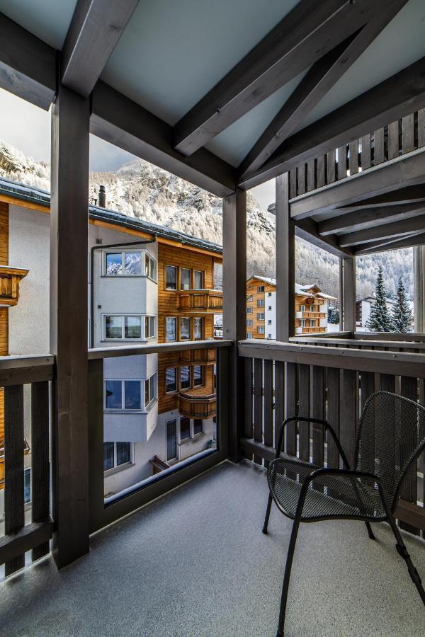 Hotel Kristall Saas-Almagell Exteriér fotografie