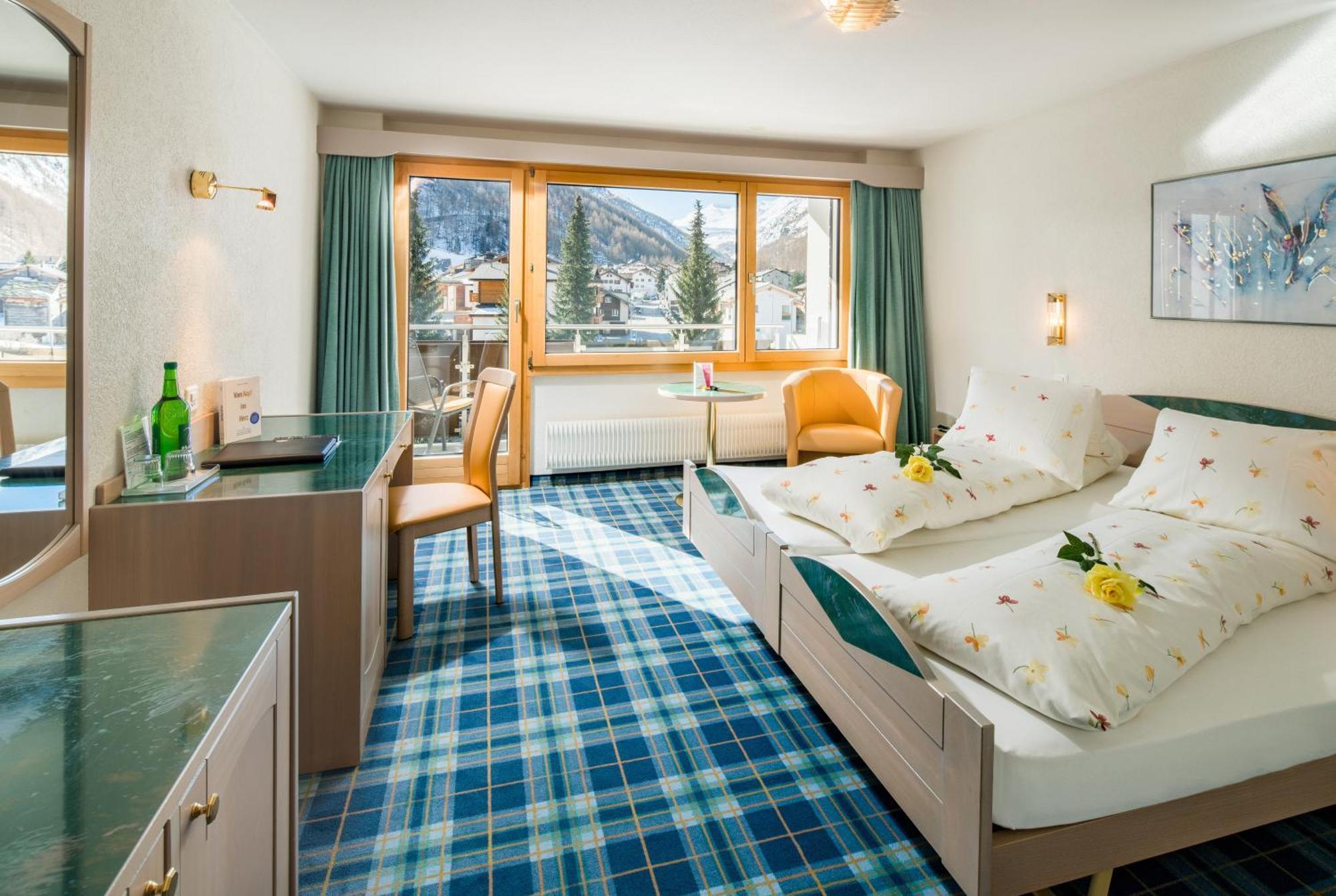 Hotel Kristall Saas-Almagell Exteriér fotografie